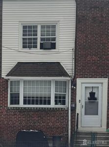 31 Bruce Park Dr