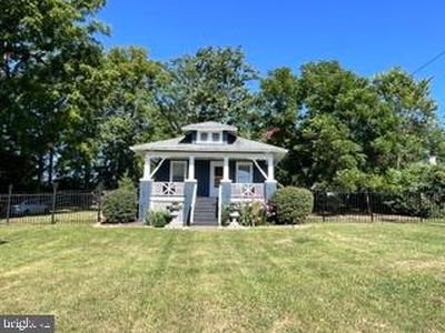 6982 Lord Fairfax Hwy