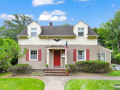 Property at 15 W Park Ave, Park Ridge, NJ