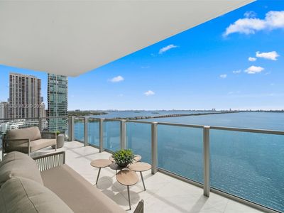 2900 NE 7th Ave Unit 1902
