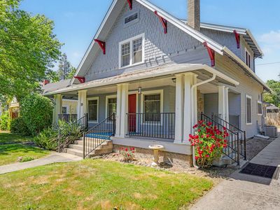 29 Summit Ave