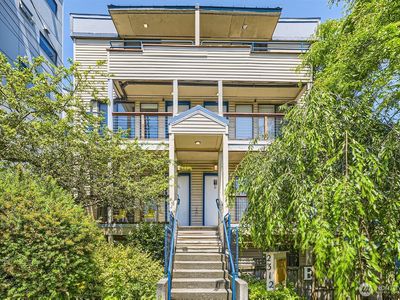 2312 E Denny Way
