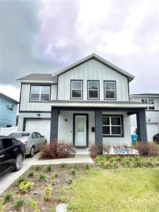 909 Randall St