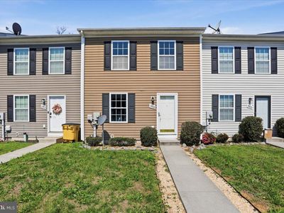388 Dorothy Ct