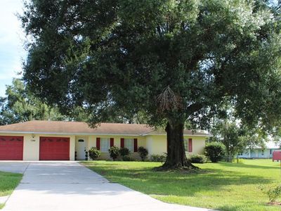 1539 Dena Cir