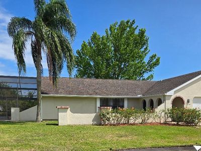 1394 Golf Vista Ct NE