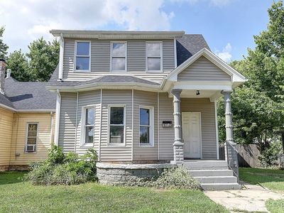 1713 Columbia Ave