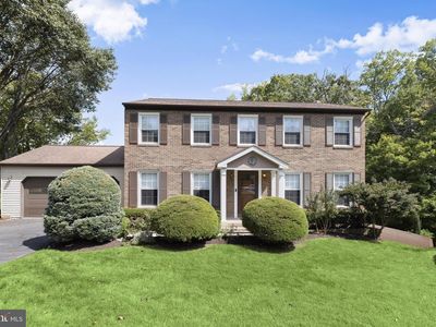 8085 Woodloo Dr