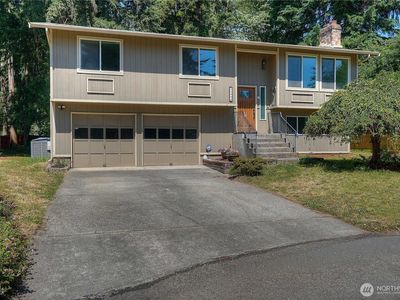 12608 215th Avenue Ct E