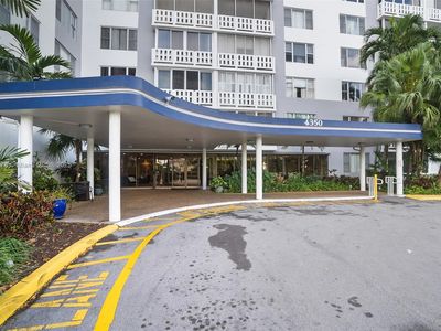 4350 Hillcrest Dr APT 118