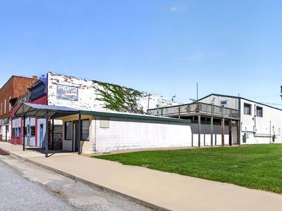 315 N Main St