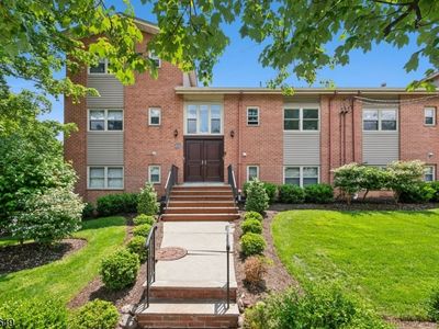 29 Upper Mountain Avenue #4