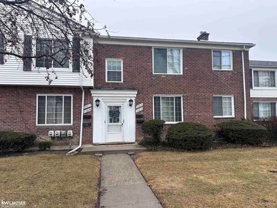 23313 Edsel Ford Ct