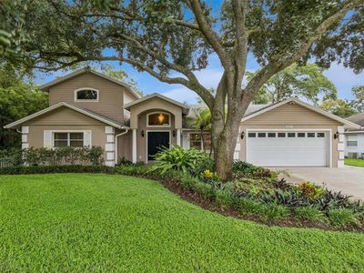 1521 FRANCES DRIVE