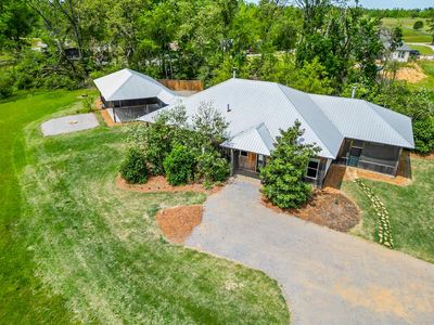 212 Garden Ln