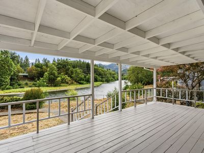 2850 Rogue River Hwy
