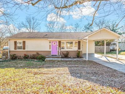 Property at 209 Woodlawn Dr, Kingston, TN