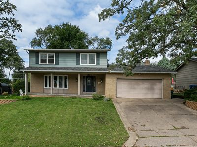 4520 Canterbury Ln
