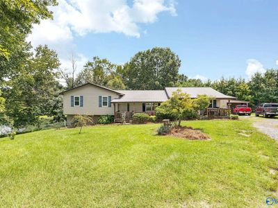 6826 Bluff Rd