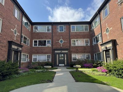 1316 Central St APT 1E