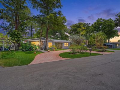 4270 NW 20th Ave