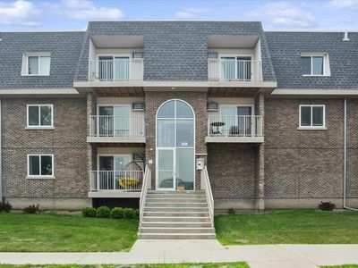 848 McIntosh Ct APT 204