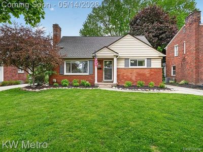 2600 Woodland Ave