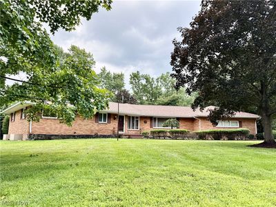 1050 Melwood Dr NE