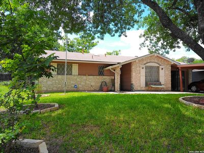 5222 FOXCROSS DR