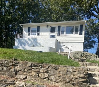Property at 330 Dupont Ave, Hopatcong, NJ