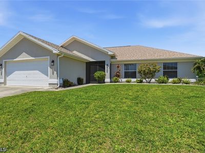 2103 SW 30th Ter