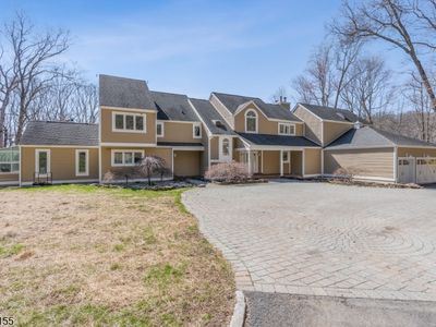 101 Rippling Brook Way