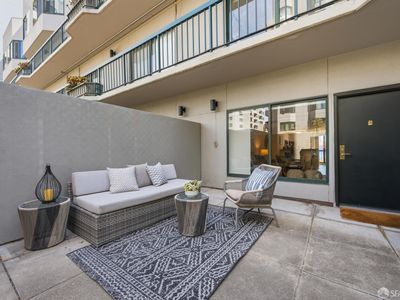 601 Van Ness Ave APT 18