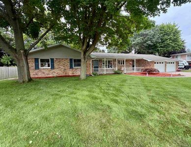 9561 Swan Valley Dr