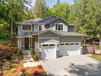 17513 W Lake Desire Drive SE