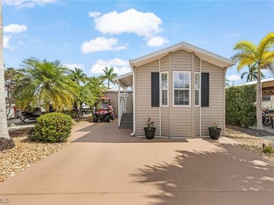 5233 Pineland Daisy Trl