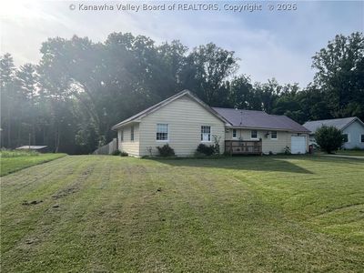 Property at 499 Staffhouse Rd, Point Pleasant, WV