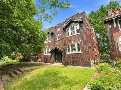 4555 Shenandoah Ave