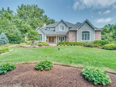 8N669 Edgewood Rd