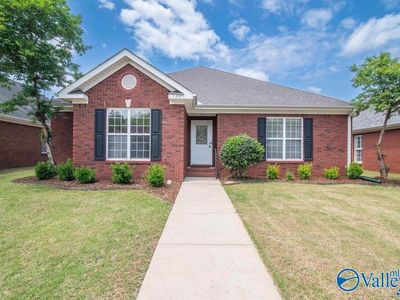 1221 Excalibur Dr SW