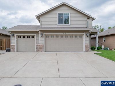 2112 Equestrian Loop S