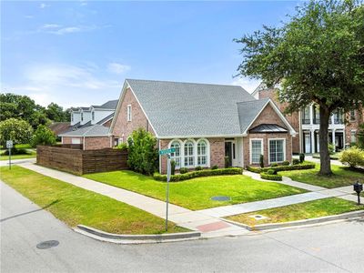1 Veeda Ct