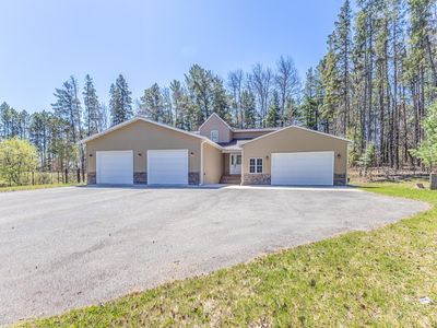 508 Spruce Grove Ln NW