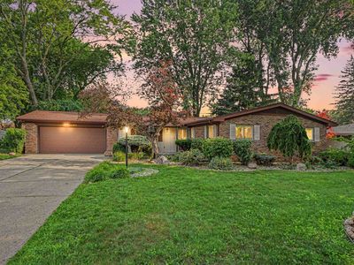 4180 Rosewood Dr