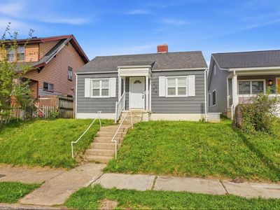 2339 Linden Ave