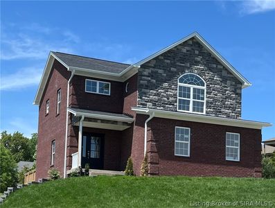 4001 Crestwood Drive