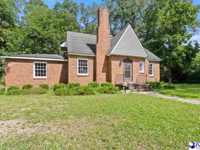 201 Highland Dr