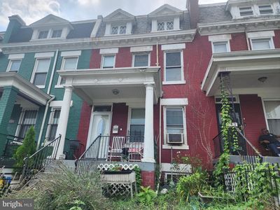 149 V St NE
