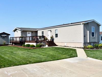 Property at 304 Telegraph Trl, Fort Pierre, SD