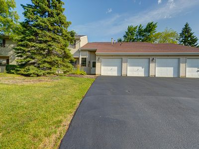 556 E Shag Bark Ln APT C